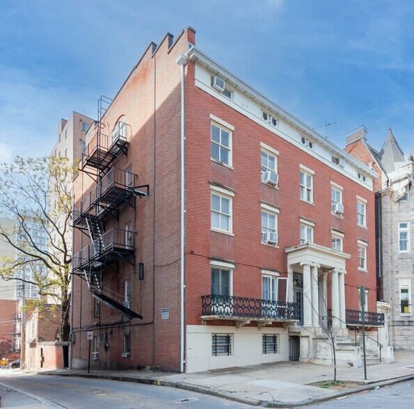 107 W Monument St, Baltimore, MD à vendre - Photo principale – Image 1 sur 5