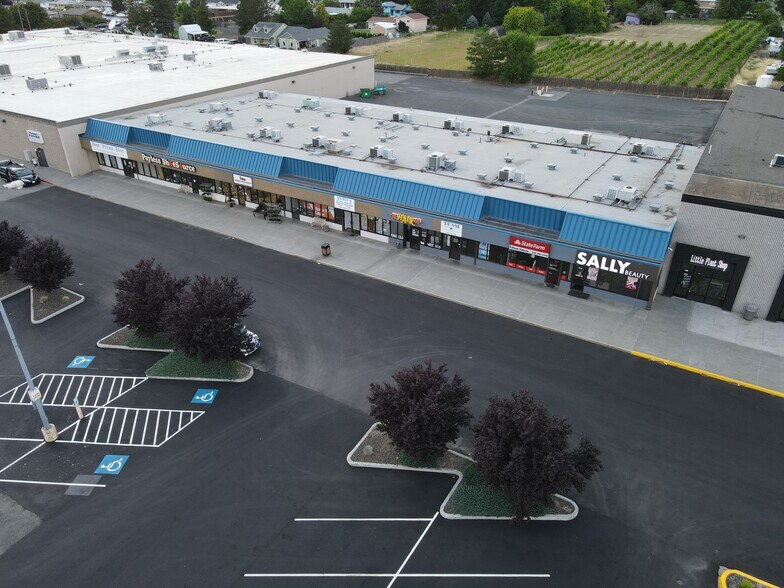 3407 W Court St, Pasco, WA à louer - Photo principale – Image 1 sur 12