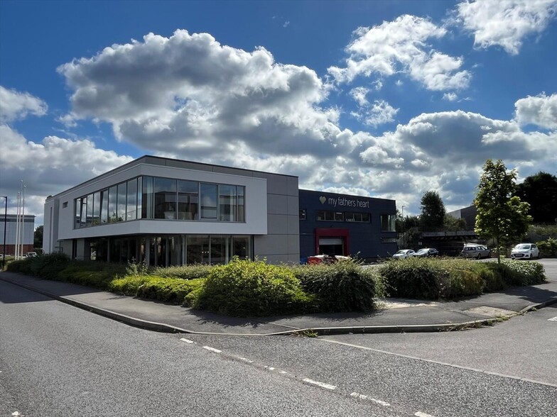 Broadfield Ct, Sheffield à vendre - Photo de l’immeuble – Image 1 sur 5