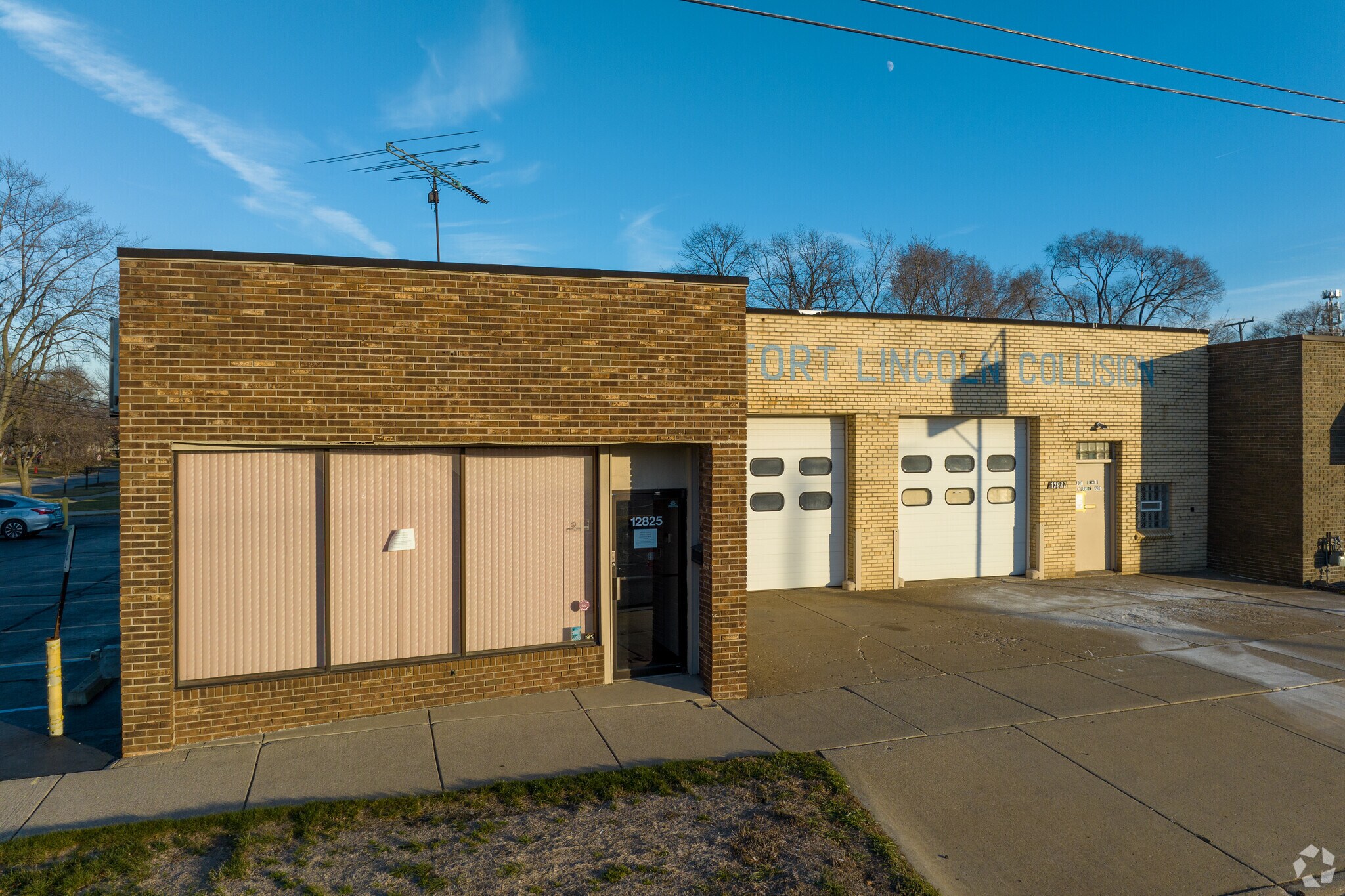 12825-12837 Dix Toledo Rd, Southgate, MI à vendre Photo principale– Image 1 sur 7