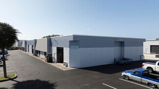 Plus de détails pour 3740 Prospect Ave, Riviera Beach, FL - Industriel/Logistique à louer