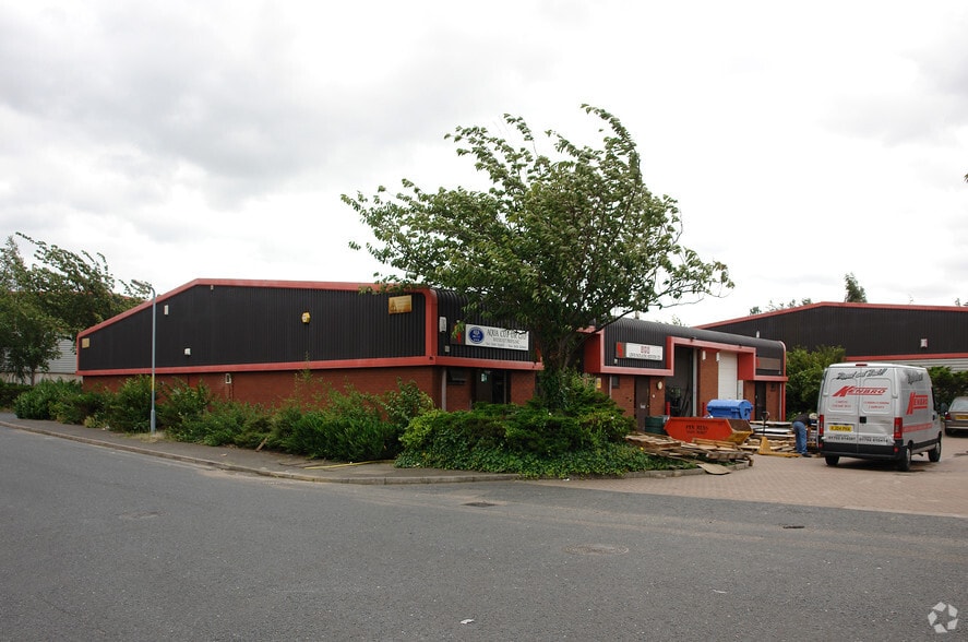 Springhead Rd, Northfleet à louer - Photo de l’immeuble – Image 2 sur 3