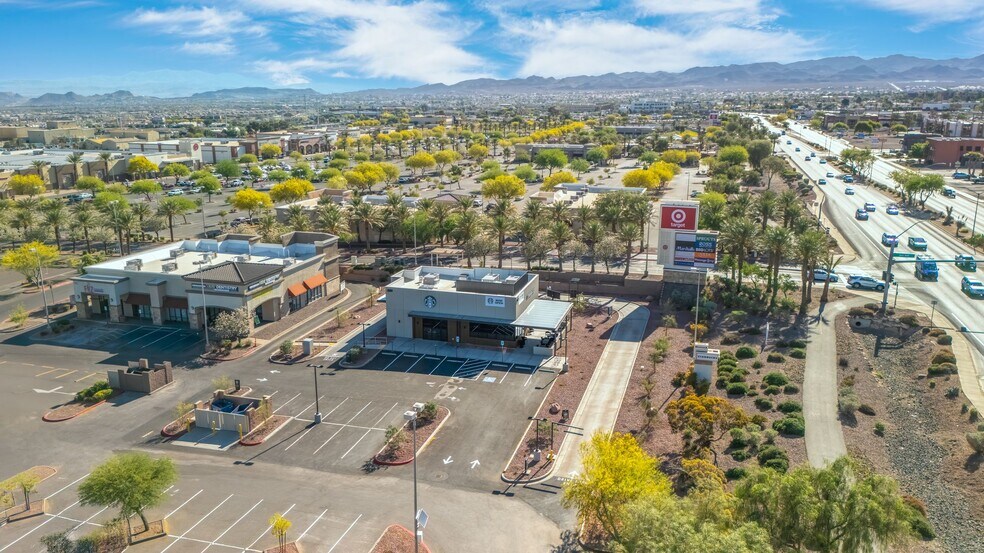 386 W Lake Mead Pky, Henderson, NV à vendre - Photo de l’immeuble – Image 2 sur 6