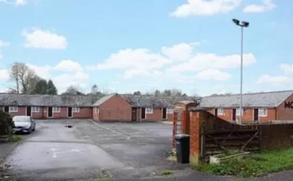 Parkhouse Cross, Cholderton à vendre - Photo de l’immeuble – Image 3 sur 3