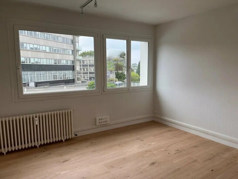 8 Boulevard De La Paix, Vannes à louer - Photo de l’immeuble – Image 3 sur 3