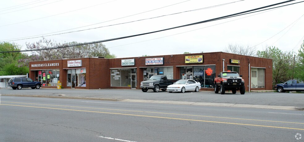 9013-9015 Centreville Rd, Manassas, VA à louer - Photo de l’immeuble – Image 2 sur 4