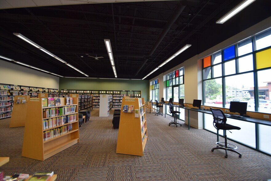 62080 Dean Swift Rd, Bend, OR à louer - Photo de l’immeuble – Image 3 sur 9