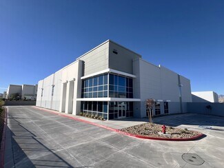 Plus de détails pour E Bruner and E Raiders Way, Henderson, NV - Industriel/Logistique à louer