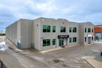 Plus de détails pour 71 Villarboit Cres, Concord, ON - Bureau à vendre