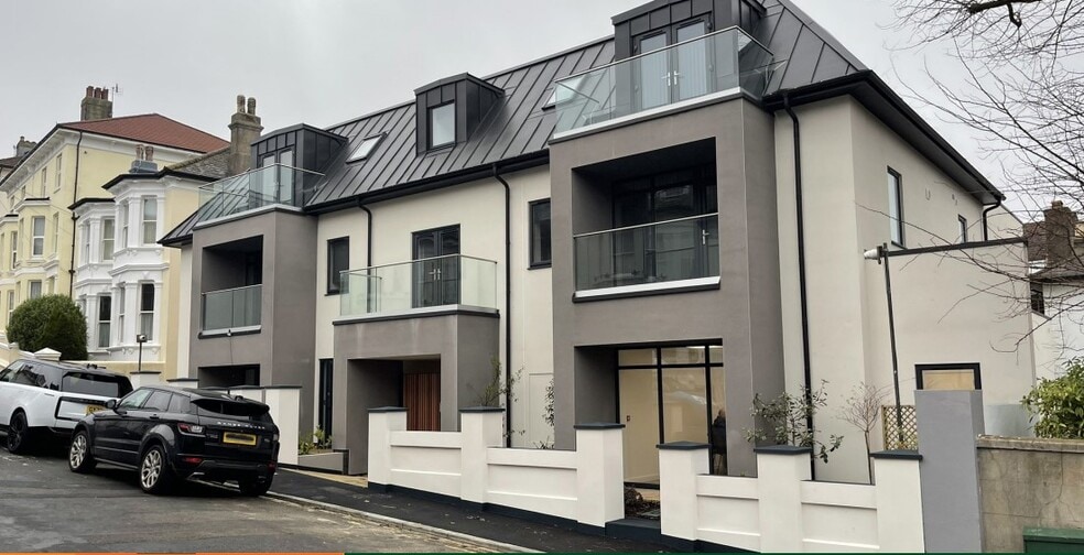 24-25 York Villas, Brighton à louer - Photo principale – Image 1 sur 3
