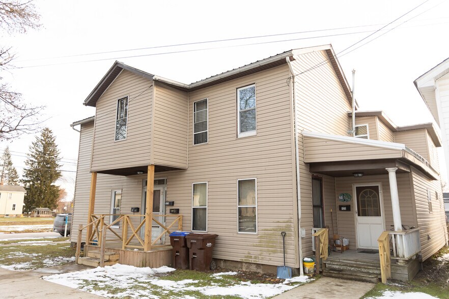 125 E Main St, Titusville, PA à vendre - Photo de l’immeuble – Image 2 sur 14