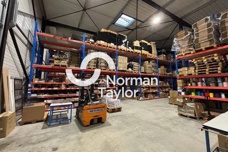 Local d’activités dans Montpellier à louer - Photo intérieure – Image 2 sur 6