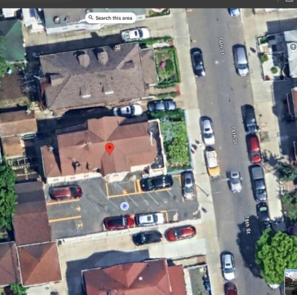 4124 76th St, Elmhurst, NY à vendre - Photo de l’immeuble – Image 3 sur 3
