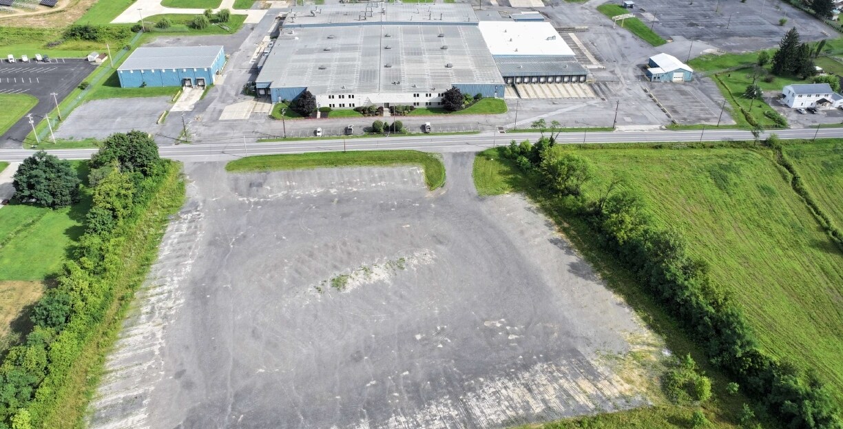 12393 William Penn Hwy, Thompsontown, PA à louer Photo principale– Image 1 sur 3