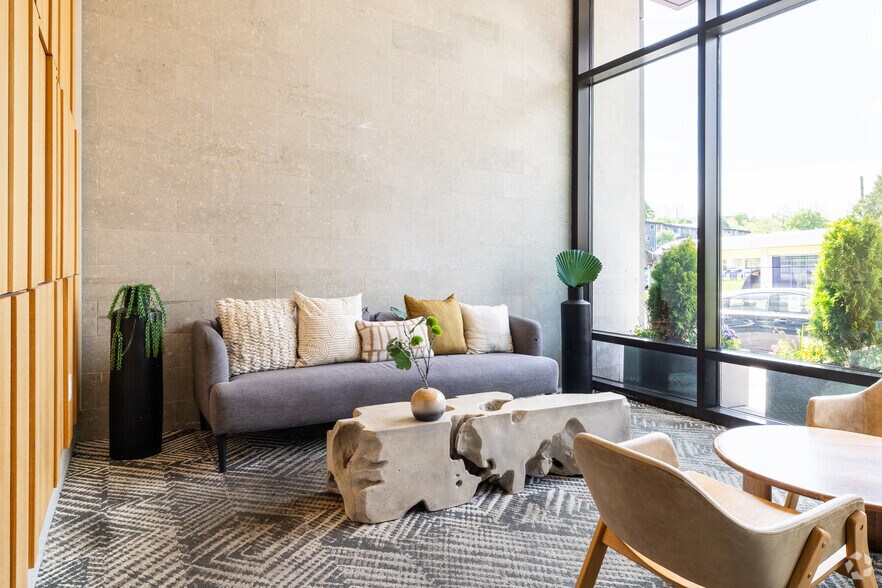 225 Centre St, Boston, MA à louer - Hall d’entrée – Image 2 sur 20