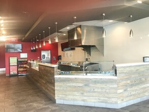 8380 Baymeadows Rd, Jacksonville, FL à louer Photo intérieure– Image 1 sur 4