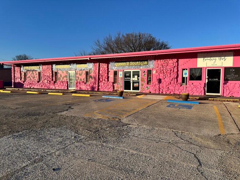 2809 N Broadway St, Poteau, OK à vendre - Photo de l’immeuble – Image 1 sur 8