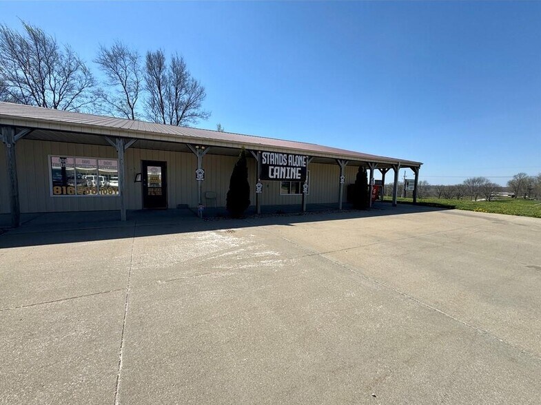 14381 S 71 Hwy, Savannah, MO à louer - Photo de l’immeuble – Image 3 sur 4