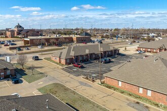 10404 Vineyard Blvd, Oklahoma City, OK - Vue aérienne vue de carte - Image1