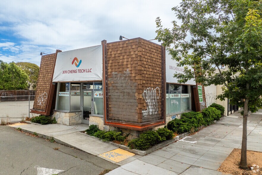 545 San Pablo Ave, Albany, CA à vendre - Aérien – Image 2 sur 3