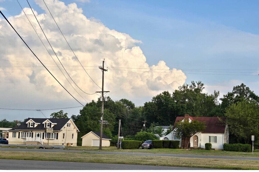 584-588 Us Highway 46 East, Fairfield, NJ à vendre - Photo de l’immeuble – Image 1 sur 20
