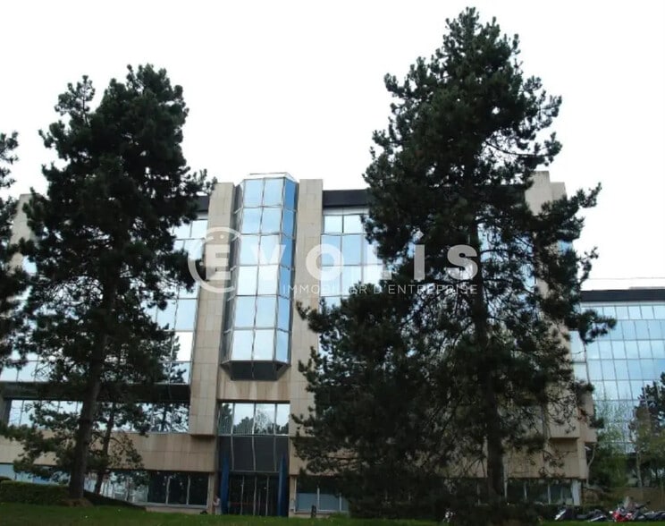 Bureau dans Vélizy-Villacoublay à louer - Photo de l’immeuble – Image 2 sur 4