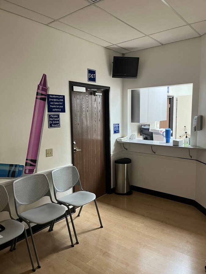 7601 Hospital Dr, Sacramento, CA 95823 - Lot 101 -  - Photo intérieure - Image 1 of 6