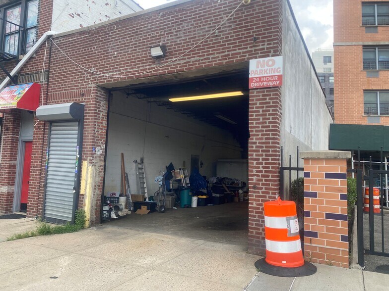 1162 E Tremont Ave, Bronx, NY à louer - Photo intérieure – Image 2 sur 6
