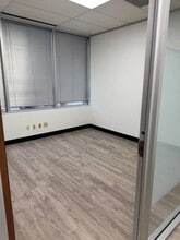 4606 FM 1960 W, Houston, TX à louer Photo intérieure– Image 2 sur 8