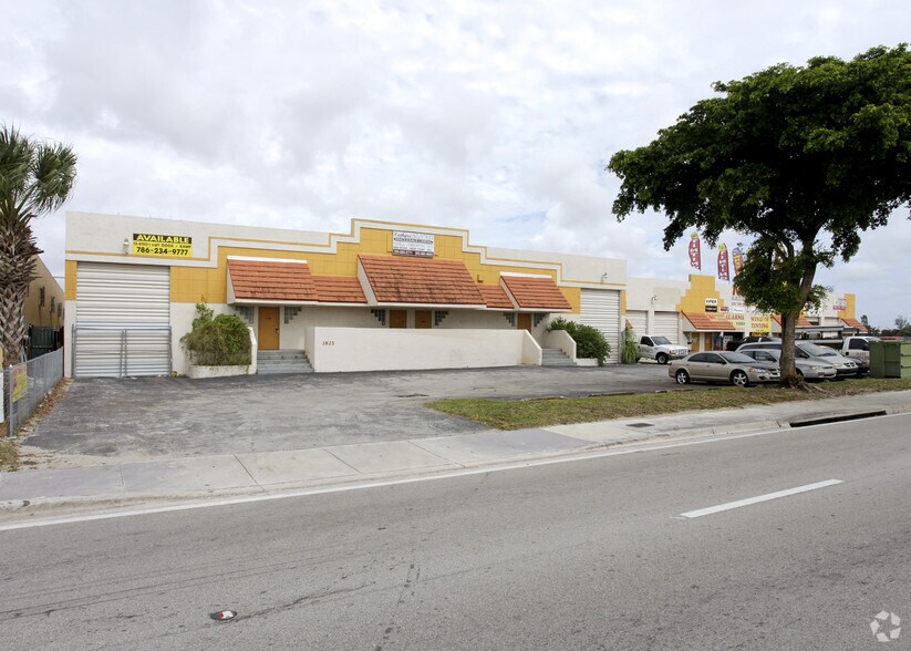 3821-3825 NW 135th St, Opa-locka, FL à louer - Photo de l’immeuble – Image 2 sur 10