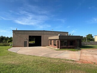 Plus de détails pour 2040 SE 67th St, Oklahoma City, OK - Industriel/Logistique à vendre
