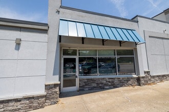 4706-4722 NE Vivion Rd, Kansas City, MO à louer Photo intérieure– Image 1 sur 7