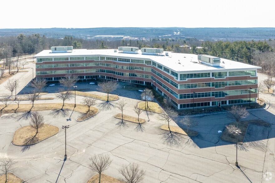 900 W Park Dr, Westborough, MA à louer - Aérien – Image 3 sur 10