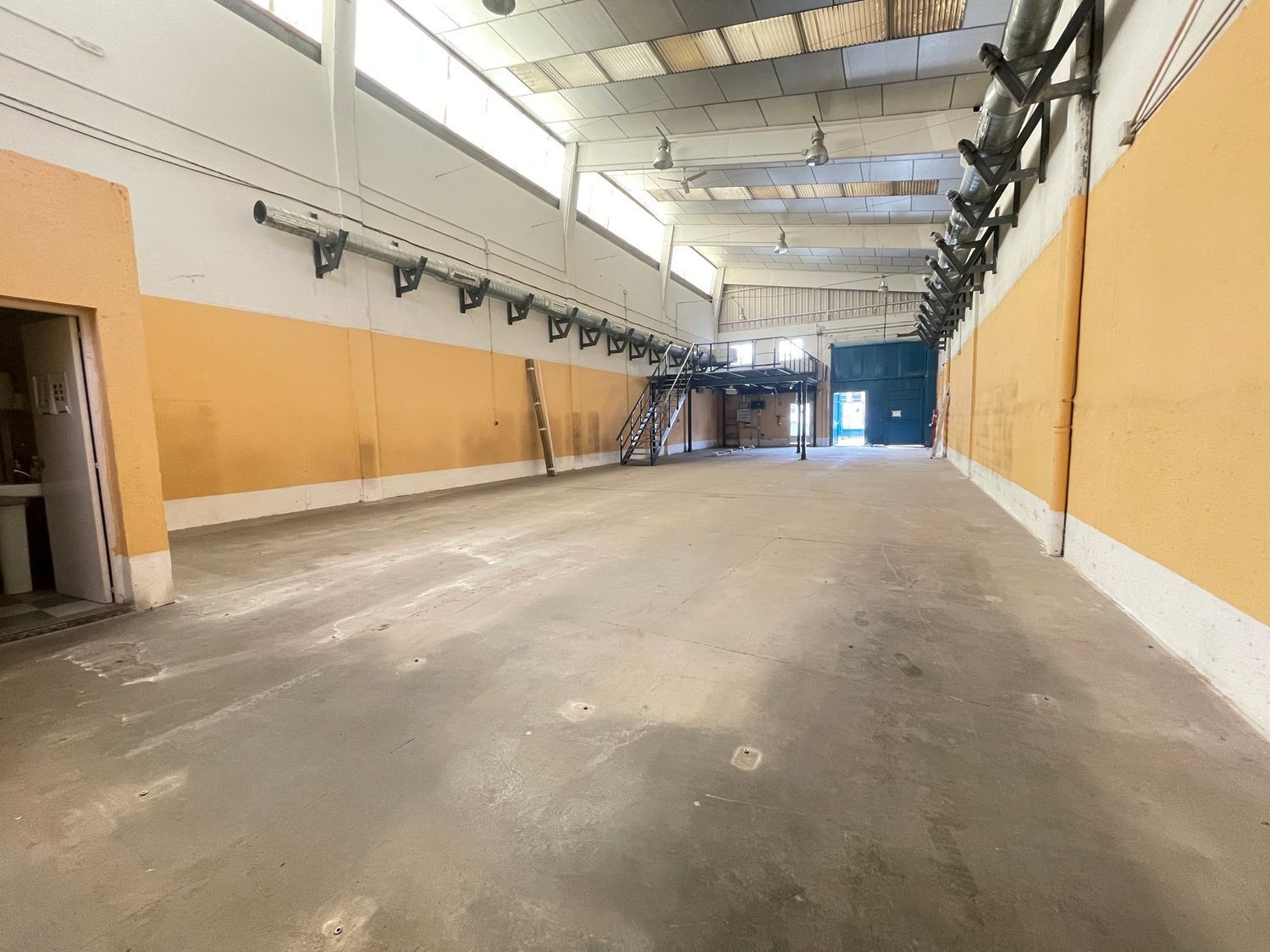 Industriel/Logistique dans Rivas-Vaciamadrid, Madrid à louer Plan d’étage– Image 1 sur 10