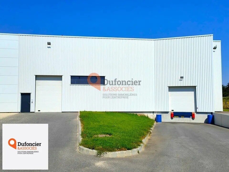 Industriel/Logistique dans Dissay à louer Photo de l’immeuble– Image 1 sur 13