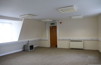 2a-2d Lynes Lane, Ringwood à louer Photo intérieure– Image 2 sur 2