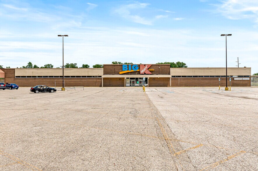 1519 IN-37, Elwood, IN à louer - Photo principale – Image 1 sur 32