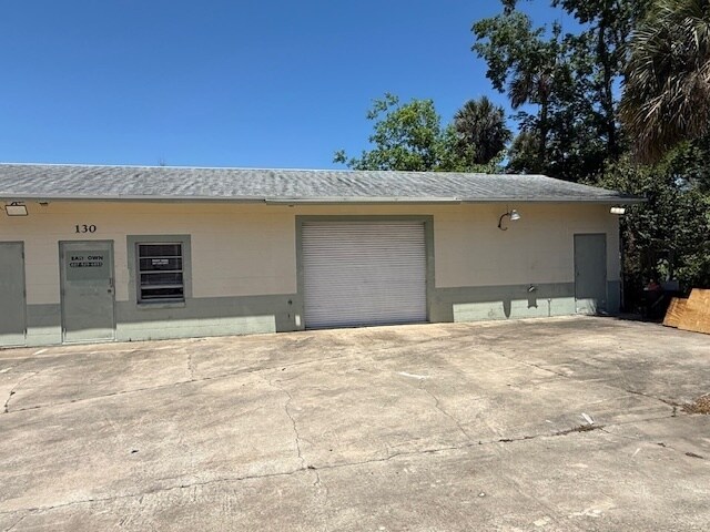727-729 N Segrave St, Daytona Beach, FL à louer Photo de l’immeuble– Image 1 sur 2