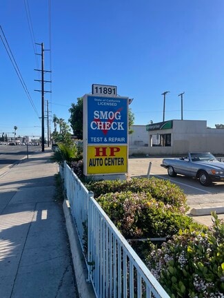 Plus de détails pour 11891 Beach Blvd, Stanton, CA - Local commercial à louer