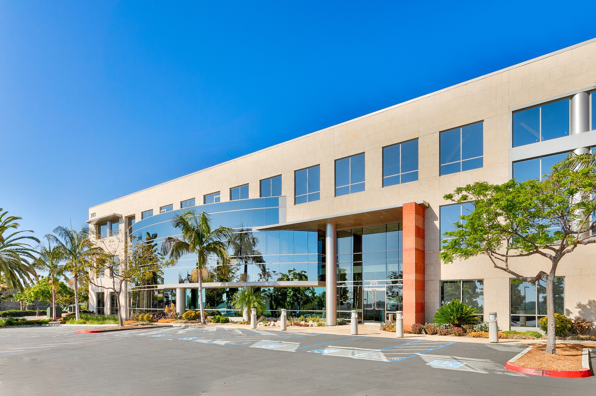 2173 Salk Ave, Carlsbad, CA à louer Photo de l’immeuble– Image 1 sur 29