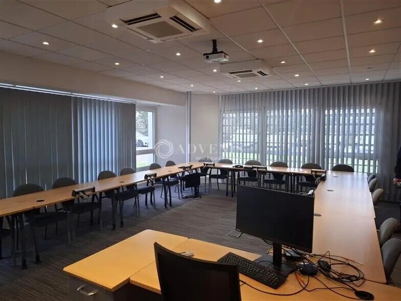 Bureau dans Villers-lès-Nancy à louer - Photo intérieure – Image 2 sur 7