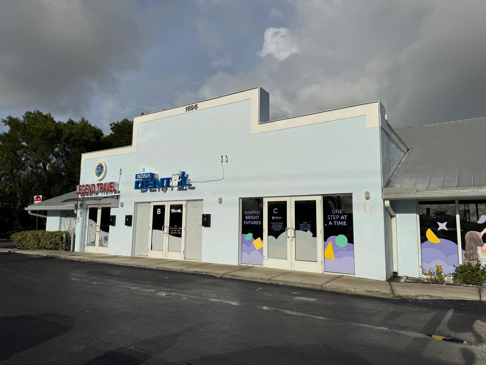 1696 S Military Trl, West Palm Beach, FL à louer Photo de l’immeuble– Image 1 sur 7