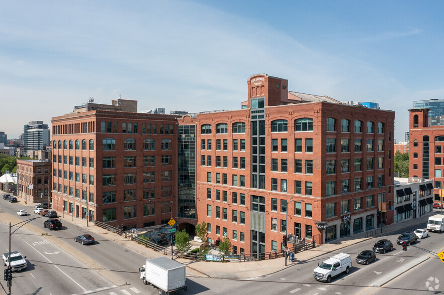 770 N Halsted St, Chicago, IL à louer - Photo de l’immeuble – Image 3 sur 27