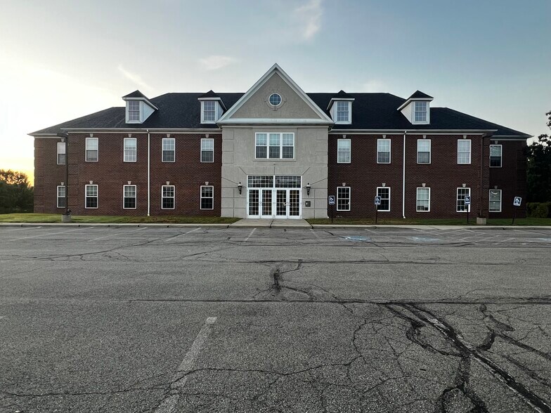 2100 Garden Dr, Mars, PA à louer - Photo principale – Image 1 sur 6