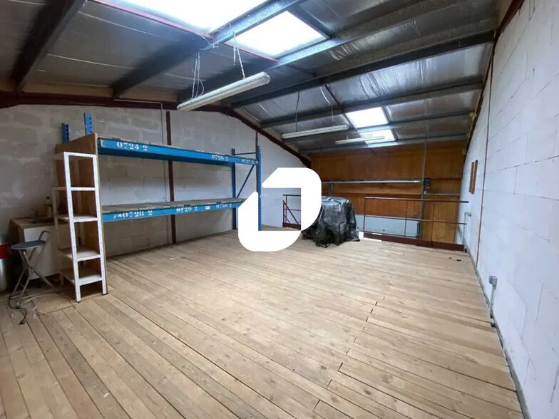 Local d’activités dans Canéjan à louer - Photo intérieure – Image 3 sur 7