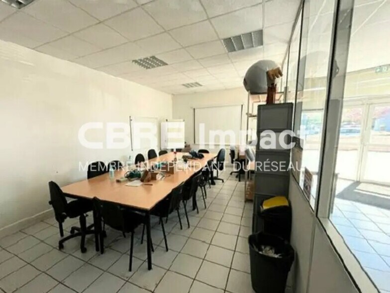 Local d’activités dans Ahuy à louer - Photo de l’immeuble – Image 3 sur 7