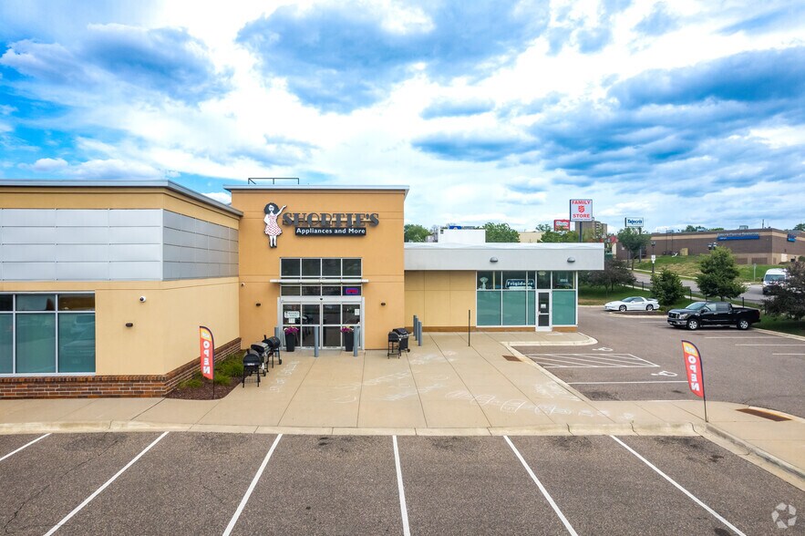 1885 Suburban Ave, Saint Paul, MN à louer - Photo de l’immeuble – Image 3 sur 15