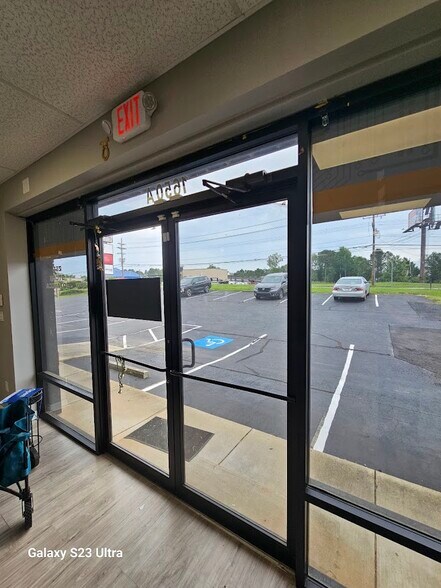 1660 E Main St, Duncan, SC à louer - Photo de l’immeuble – Image 3 sur 8