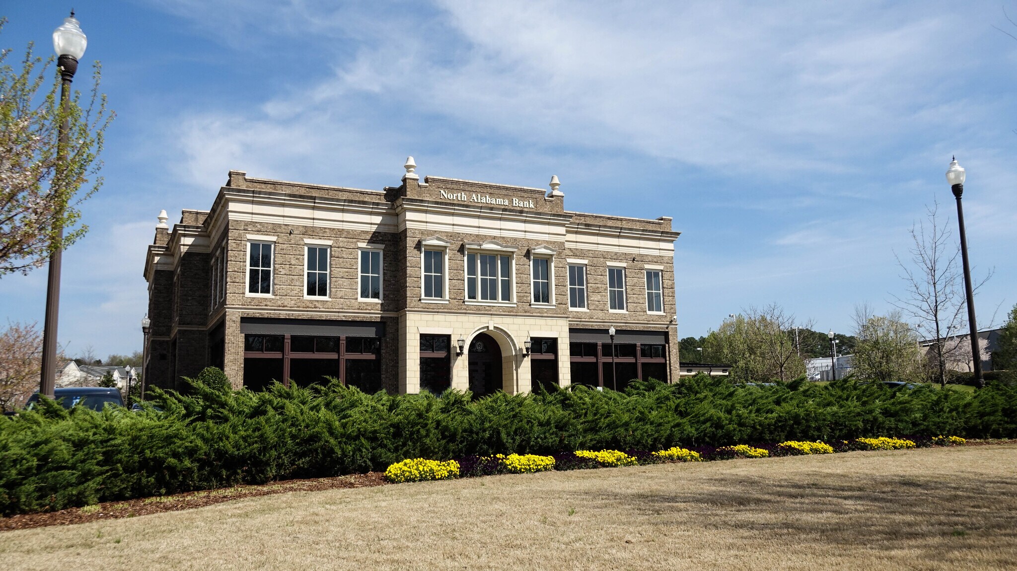 220 Providence Main St NW, Huntsville, AL à louer Photo de l’immeuble– Image 1 sur 6