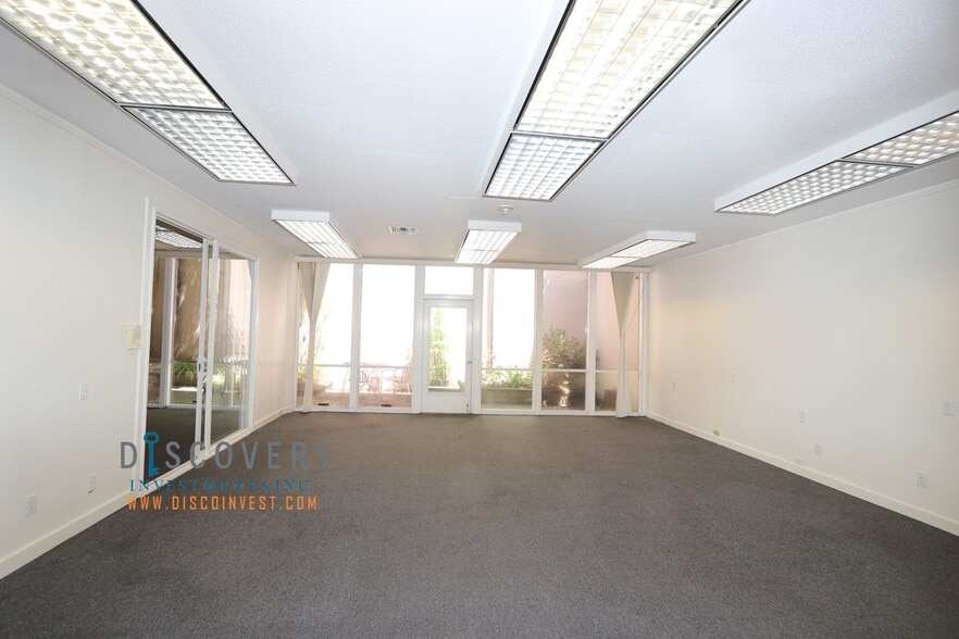 3664-3666 Grand Ave, Oakland, CA à louer - Photo intérieure – Image 3 sur 8
